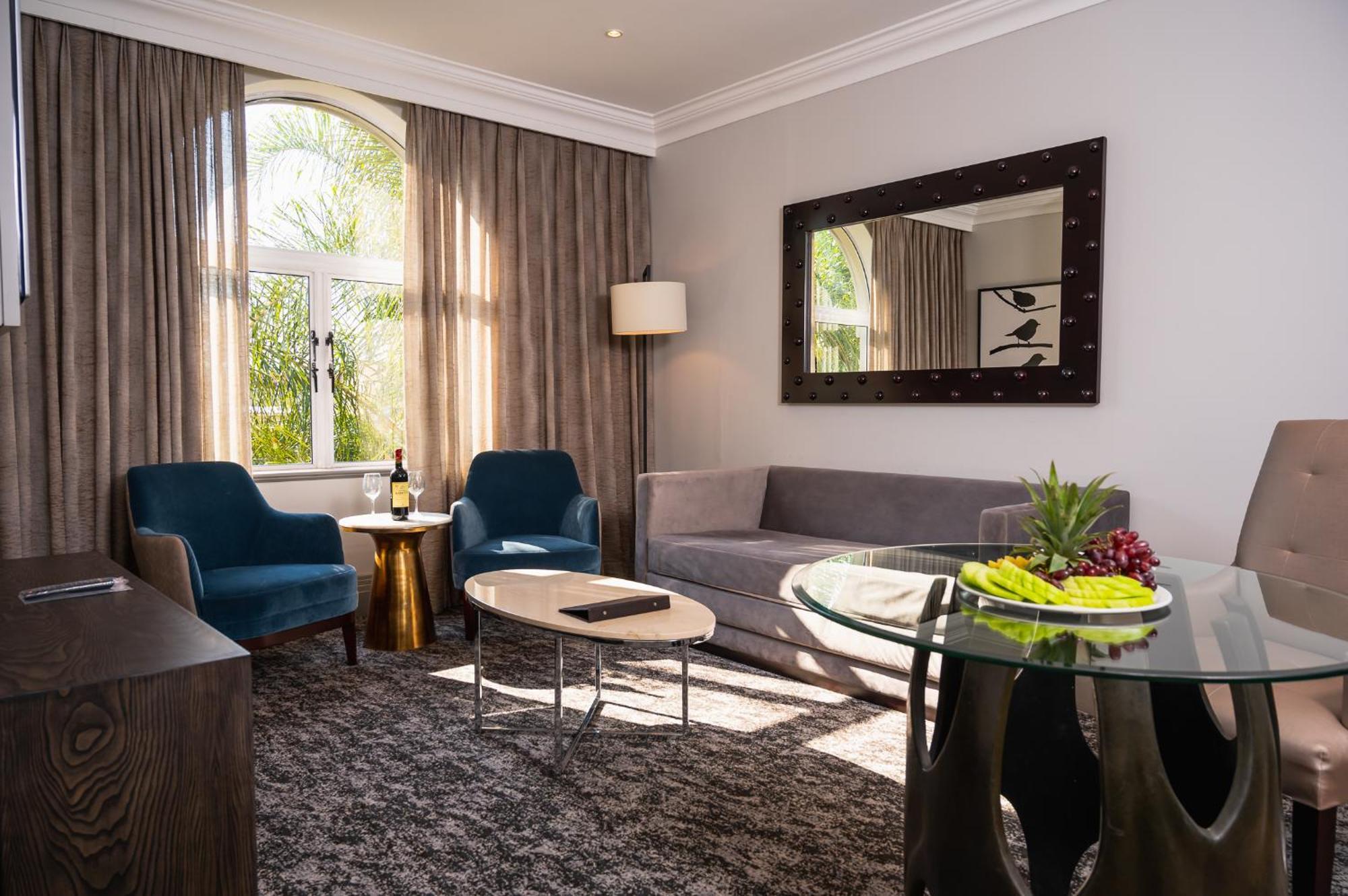 Golden Horse Hotel 彼得马里茨堡 外观 照片