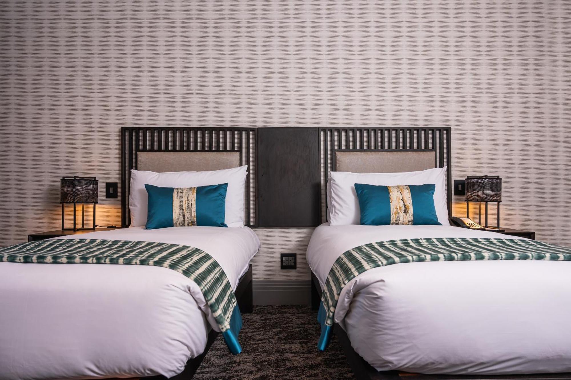 Golden Horse Hotel 彼得马里茨堡 外观 照片